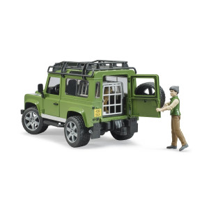 LAND ROVER DEFENDER CON GUARDA FORESTAL BRUDEER