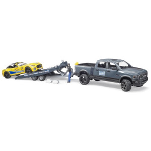 RAM POWER WAGON CON COCHE DE CARRERAS